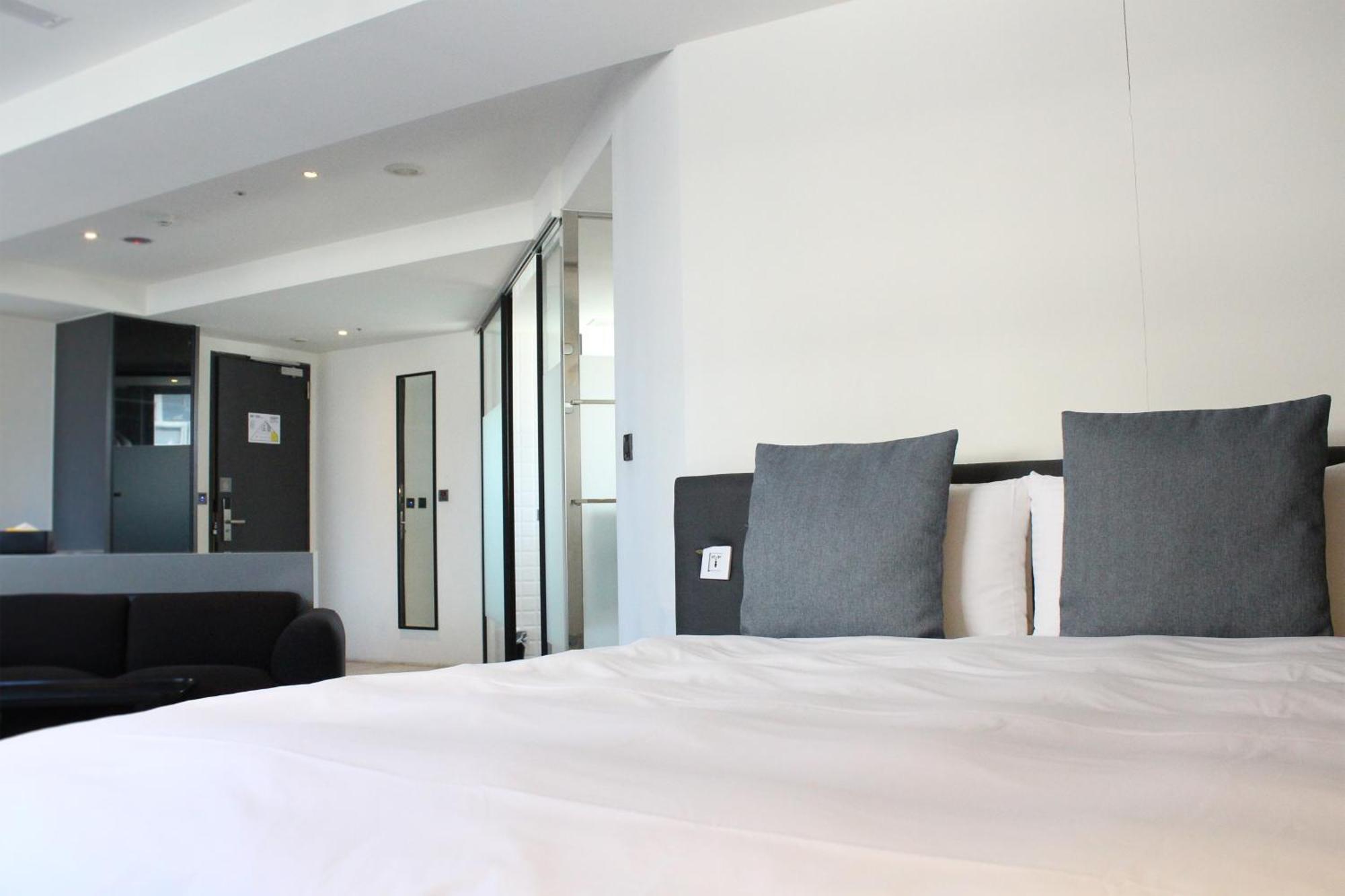 Check Inn Taichung Liming Exterior foto