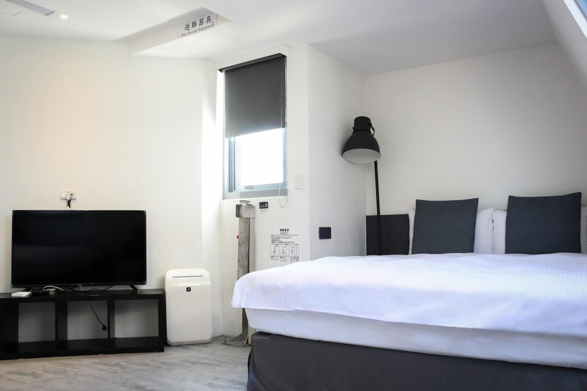Check Inn Taichung Liming Exterior foto