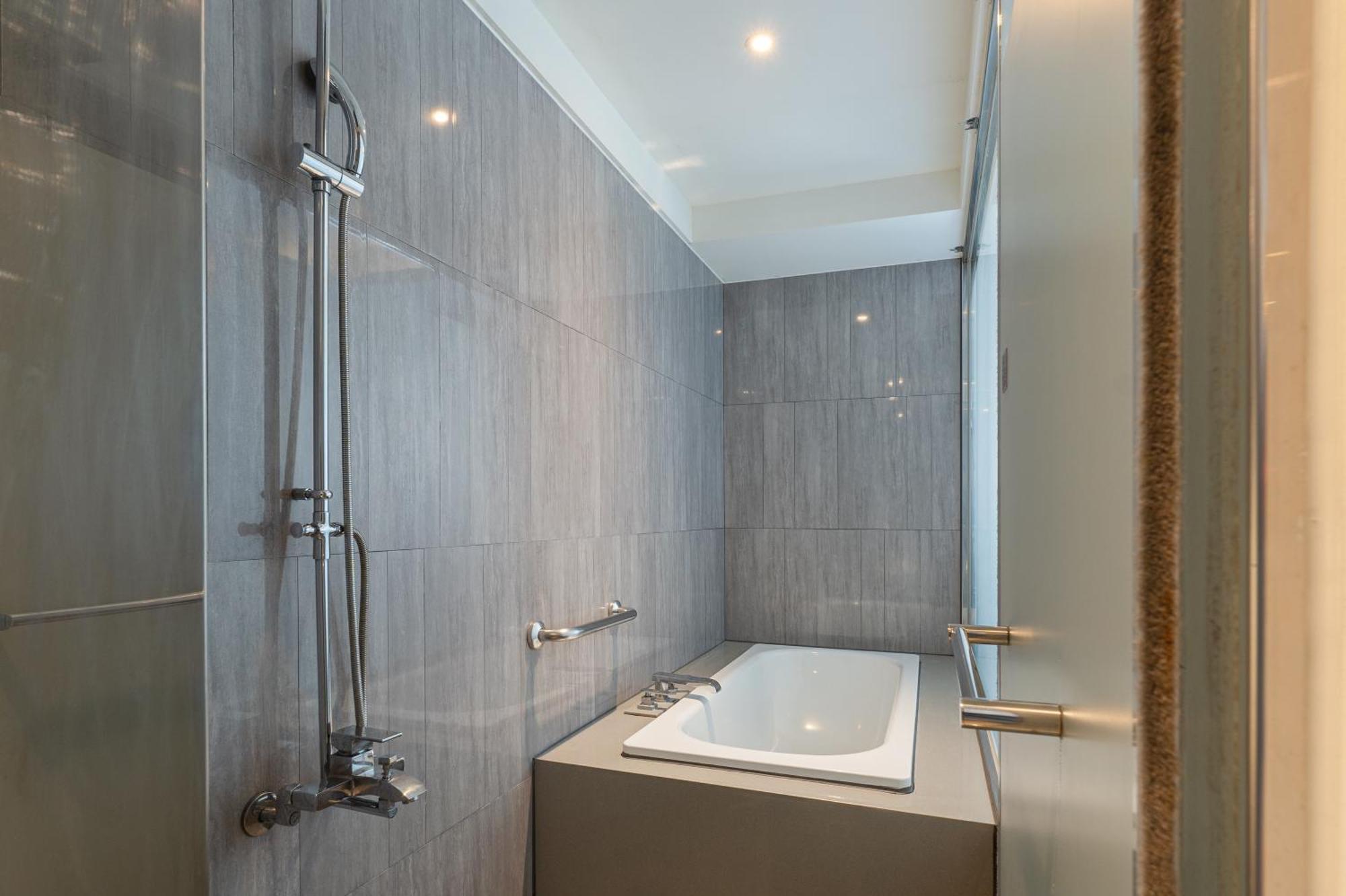 Check Inn Taichung Liming Exterior foto