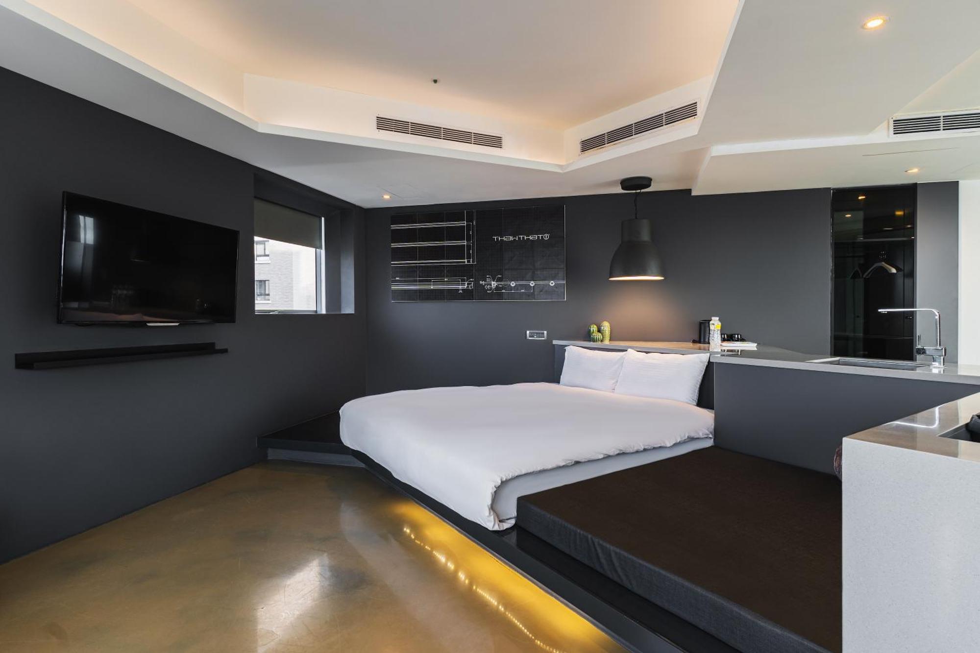 Check Inn Taichung Liming Exterior foto